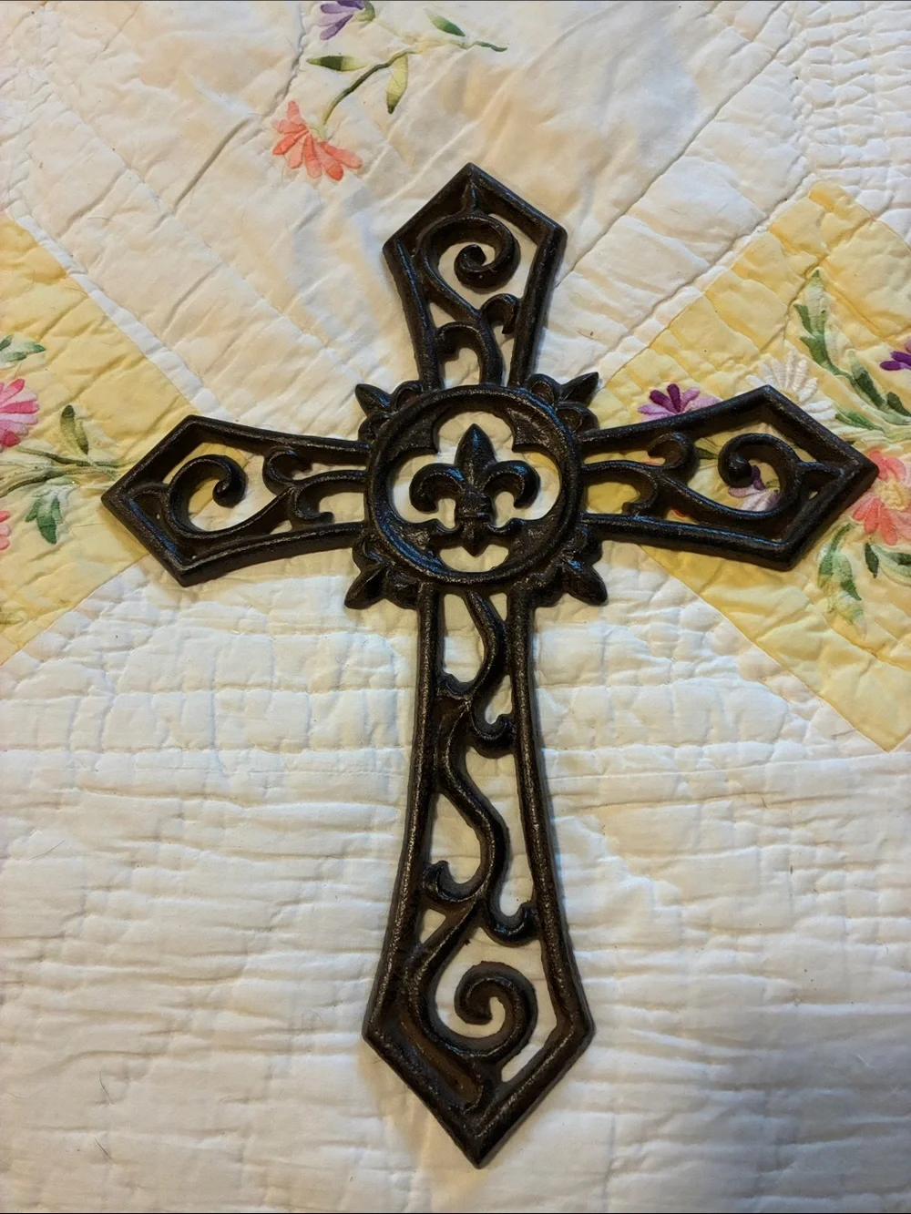 Ornate Cast Iron Fleur-de-Lis Cross Wall Decor - Brown & Black